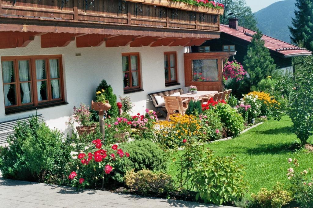 Beschreibung: Beschreibung: Beschreibung: X:\Homepage_20120211\bilder_umgebung\garten_neu.jpg
